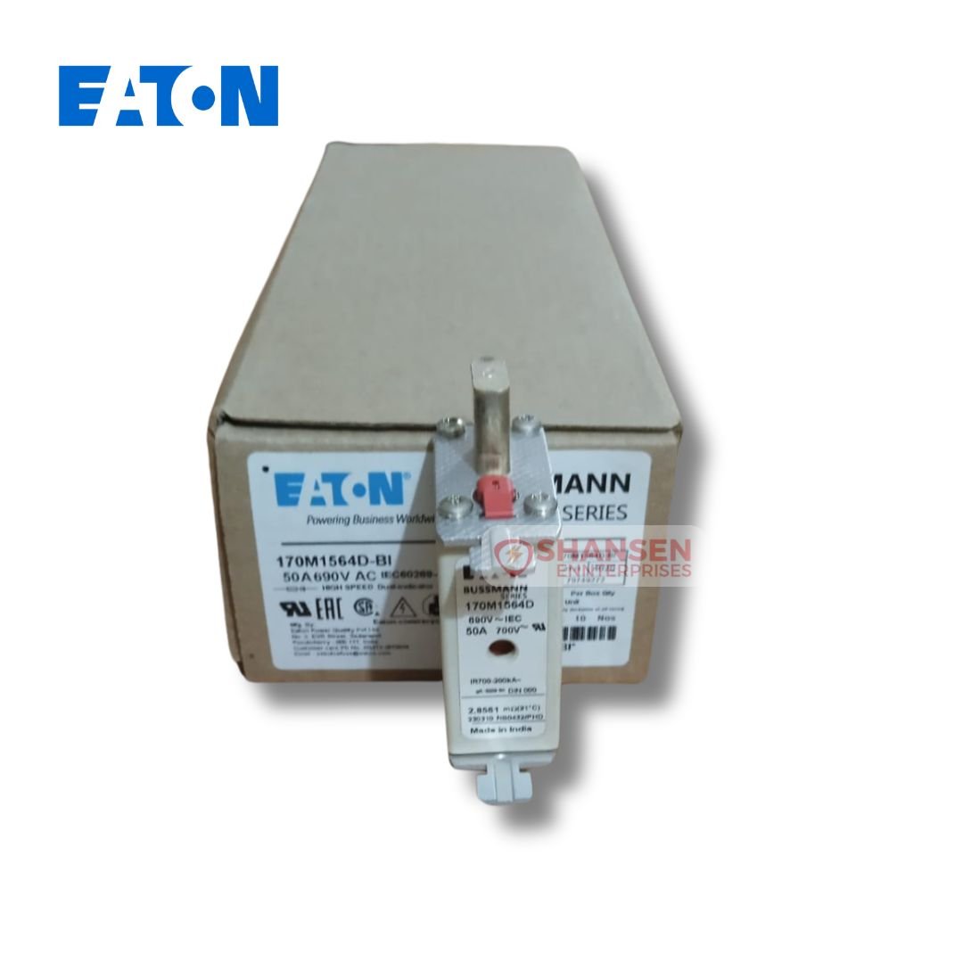 Eaton_Bussmann_Series_Square_Body_Fuse_170M1564D_front_view_with-box