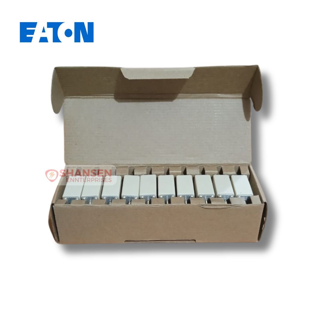 Eaton_Bussmann_Series_Square_Body_Fuse_170M1564D_open_box