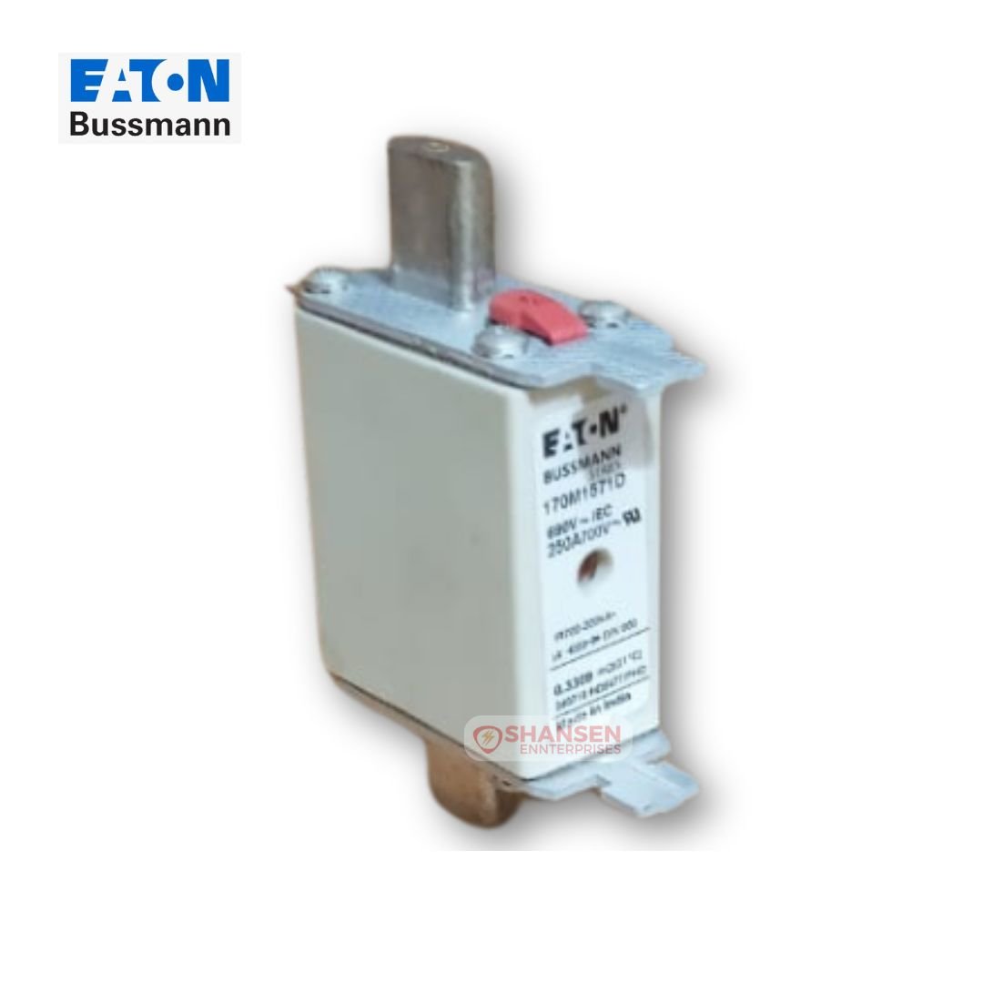 Eaton_Bussmann_series_High_Speed_Square_Body_Fuse_170M1571D_front_view