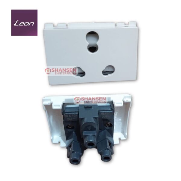 Leon 3 Module Twin Socket SO-203 with glossy white finish and heavy-duty Bakelite base, 20A & 10A, universal socket design